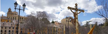 La lluvia obliga a modificar los desfiles procesionales del Viernes Santo conquense