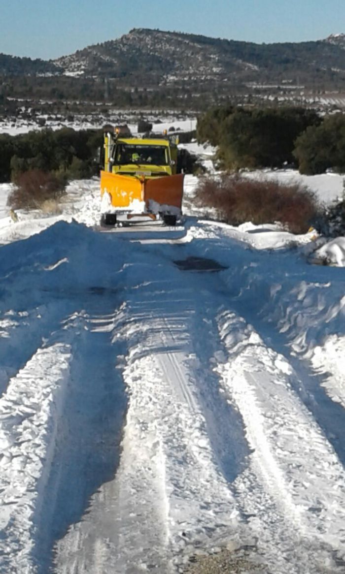 El Ayuntamiento de Valdemeca critica que la carretera autonómica lleve 24 horas cortada