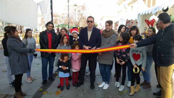 Buena acogida del mercadillo de Navidad en Mota del Cuervo