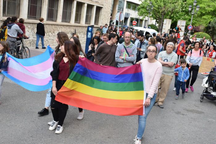 Cuenca celebra el Día Internacional contra la LGTBIfobia