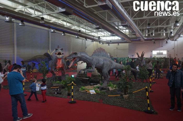 Los dinosaurios llegan al Recinto Ferial La Hípica
