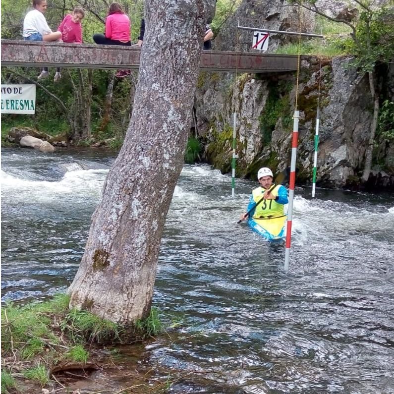 Participación del Club de Piragüismo Las Grajas en la Copa de Castilla y León de aguas bravas