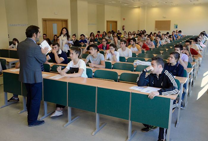 El 94,75 de los alumnos conquenses aprueba la EvAU en el distrito universitario de Castilla-La Mancha