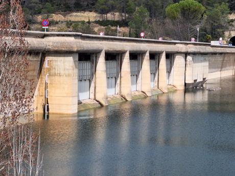 El canal entre Entrepeñas y Buendía se abre por primera vez en 28 años