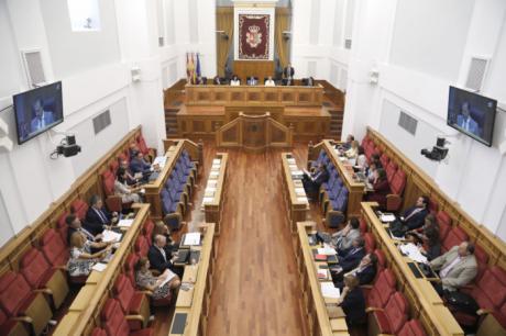 Las Cortes de Castilla-La Mancha piden al Gobierno central “la convocatoria urgente” del Consejo de Política Fiscal y Financiera
