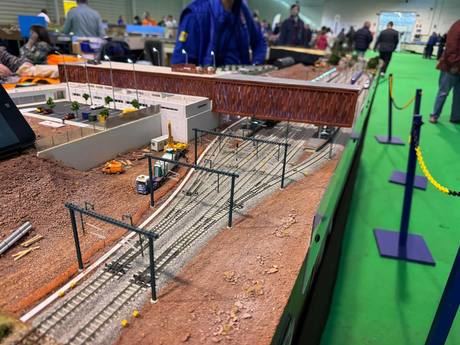 Pasión por los trenes en miniatura: éxito de participación en el II Encuentro de Modelismo Ferroviario