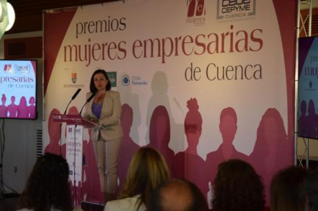 La vicepresidenta de la Diputación anima a las mujeres empresarias para que participen en el concurso Integra 4.0