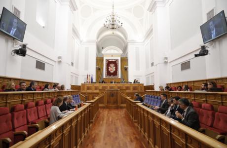 El Pleno de las Cortes regionales aprueba por unanimidad la Ley de Evaluación Ambiental