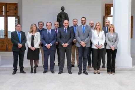 Castilla-La Mancha se marca el objetivo de remitir al Congreso un nuevo Estatuto antes de fin de año