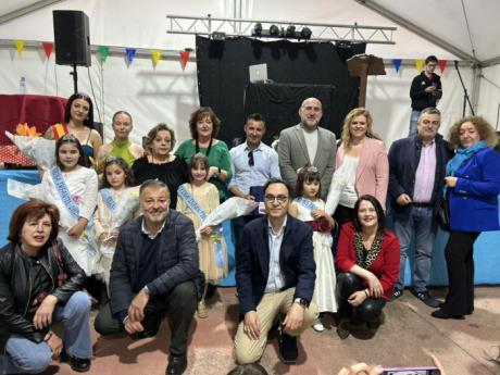 Tiradores Altos arranca sus fiestas con el pregón de José Óscar Osma y la Ofrenda a la Virgen de Fátima