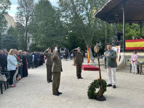 La Subdelegación de Defensa celebra su día con un acto solemne en el parque de San Julián