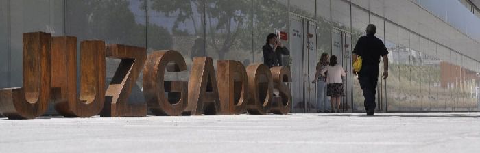 La Fiscalía pide apertura de juicio oral contra el profesor acusado de abusos sexuales