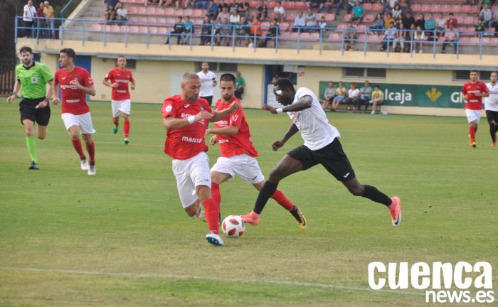 El Conquense entra en barrena tras perder ante el Atlético Baleares (2-1)