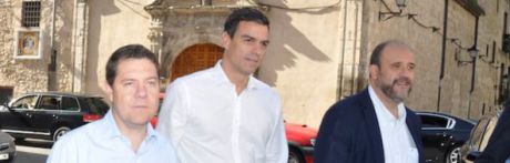 García-Page y Sánchez mantienen este lunes en el Palacio de la Moncloa su primera reunión oficial