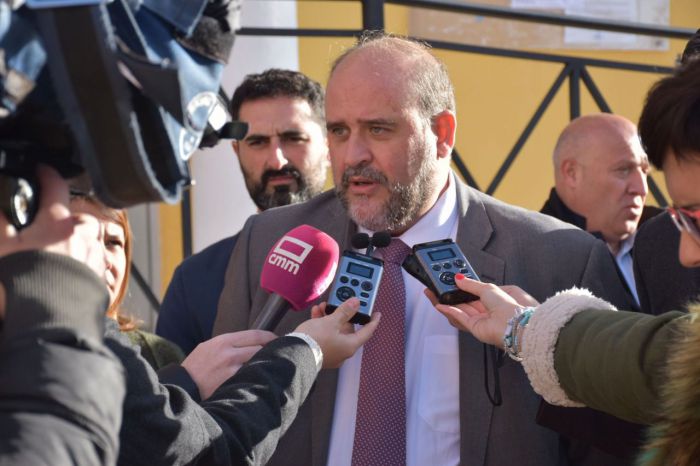 Martínez Guijarro invita a Núñez a concretar en el próximo Debate del Estado de la Región “en qué se va a diferenciar de Cospedal”