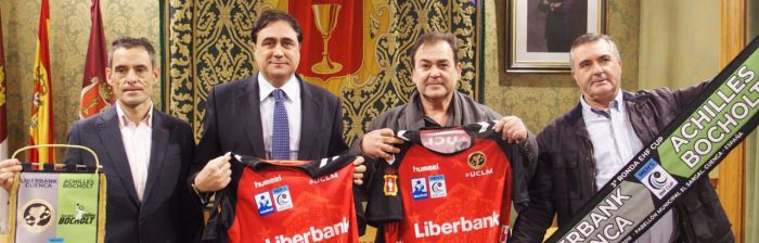 El Liberbank Cuenca presenta la camiseta que lucirá en la Copa EHF