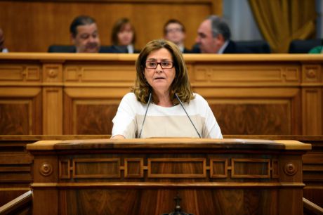 Torralba: “El Ejecutivo regional sigue trabajando con el Gobierno de España para solucionar el problema de las líneas de autobús”