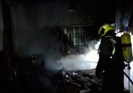 Afectada leve una persona en un incendio de una casa en Boniches