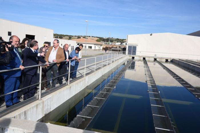 El agua ya corre por la Tubería Manchega