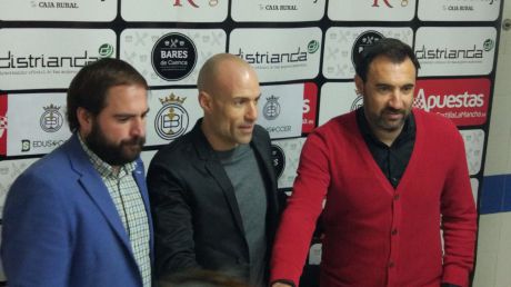 César Laínez se estrena como nuevo entrenador del Conquense en Sabadell