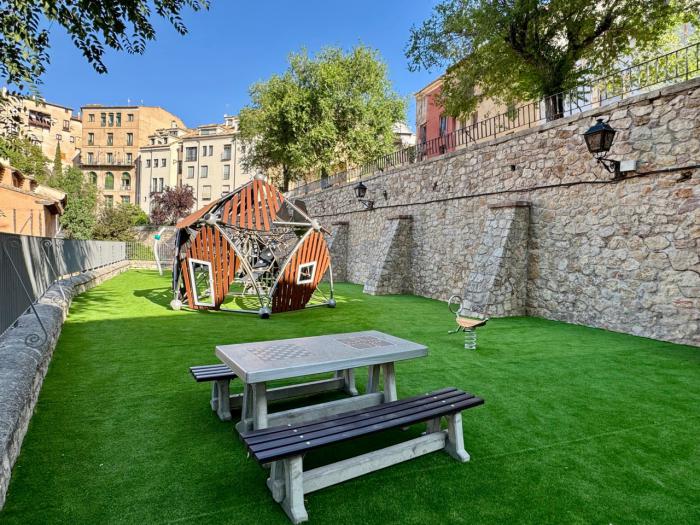 La Plaza L’Aquila estrena nuevo diseño y zona de juegos en pleno Casco Histórico