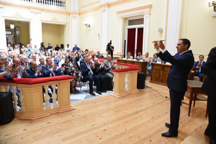 Álvaro Martínez Chana, proclamado presidente de la Diputación de Cuenca por mayoría absoluta