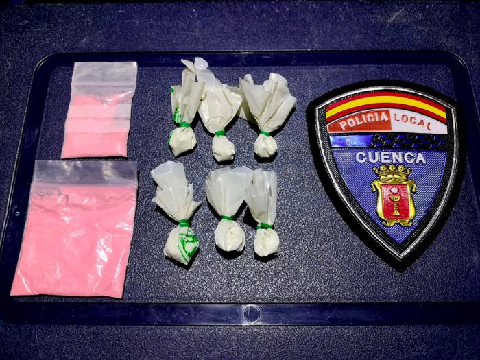 Detenido en Cuenca un conductor por posible delito contra la salud pública tras huir de la Policía