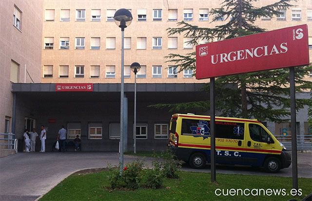 Ingresada una mujer por inhalación de humo en el incendio del restaurante de la Plaza Mayor