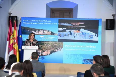 Castilla-La Mancha rompe con el punto de vista tradicional y conquistará a los visitantes en FITUR 2025 desde el horizonte infinito de sus cielos