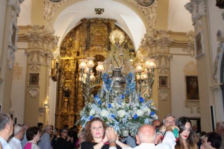 Campillo de Altobuey acompaña a la Virgen de la Loma en su tradicional procesión
