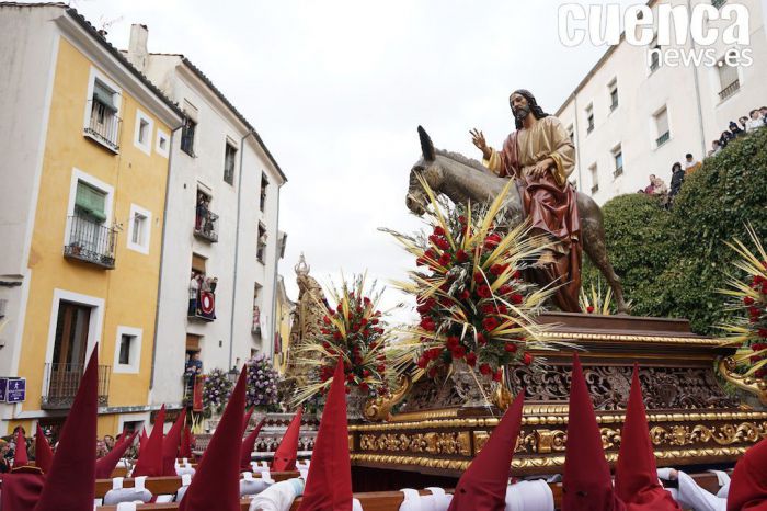 La procesión del Hosanna abre oficialmente la Semana Santa Conquense