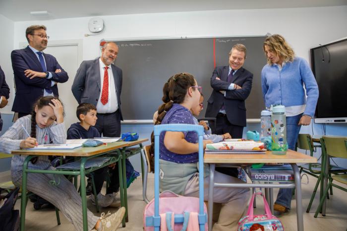 El CRA ‘Retama’ de El Acebrón estrena espacios renovados