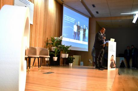 Martínez Guijarro destaca la inversión histórica en oncología durante el III Congreso Regional de Personas con Cáncer