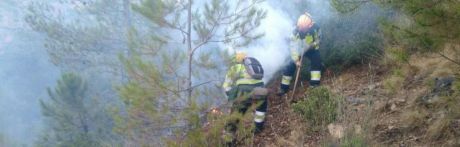 Se declara un incendio forestal en Carrascosa de la Sierra