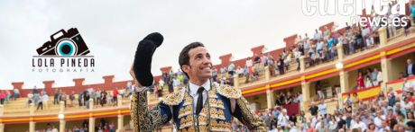 La actitud y el buen toreo de David de Miranda calan en la Feria