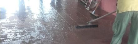 La fuerte tormenta de este jueves provoca filtraciones de agua en el colegio de Educación Especial Infanta Elena