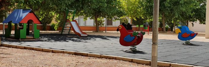 La Junta de Gobierno Local aprueba la licitación del contrato para el mantenimiento de parques infantiles