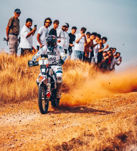 La Baja TT Cuenca calienta motores con un cartel de lujo en la categoría de motos