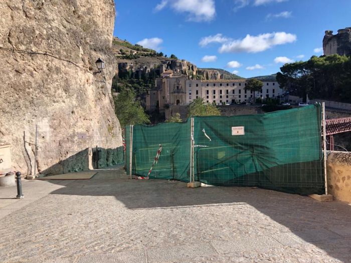 Reabierto el acceso peatonal de la calle Canónigos