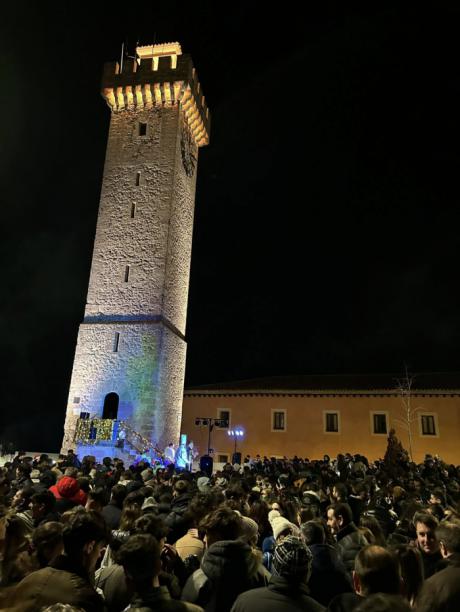 La Plaza de Mangana se llena de conquenses para las Preúvas