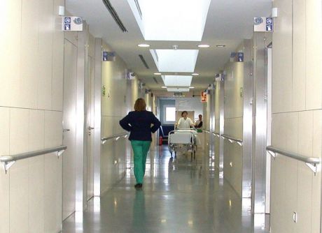 Estiman que el 14 % de infectados por COVID-19 en Castilla-La Mancha son profesionales sanitarios