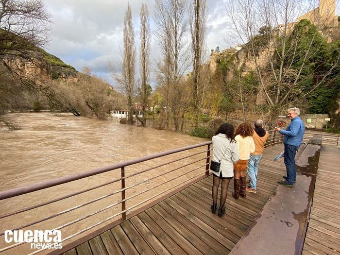 Imagen de archivo | Crecida del río Júcar a su paso por la capital 