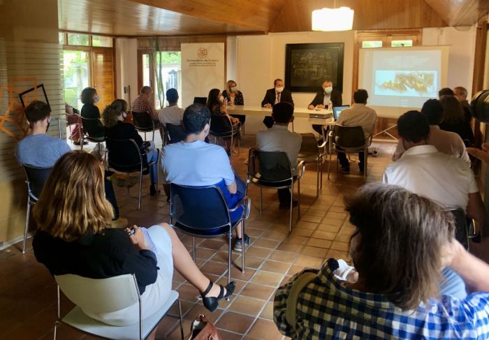 El Ayuntamiento inicia una ronda de reuniones para presentar el estudio de viabilidad de las escaleras mecánicas de San Martín a la ciudadanía