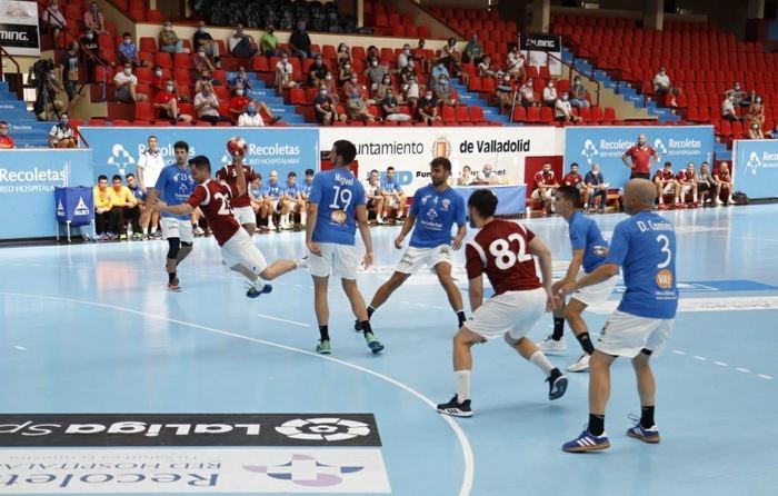 Triunfo del Incarlopsa Cuenca en su debut de pretemporada (32-36)