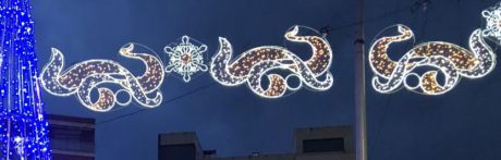 La ilusión de la Navidad llega a Cuenca con el encendido de la iluminación navideña