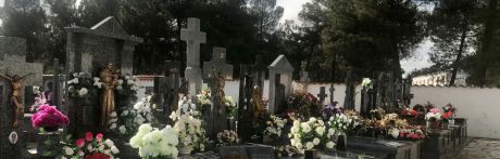 La Confederación de Empresarios señala que sigue acrecentándose la brecha entre nacimientos y muertes en la provincia