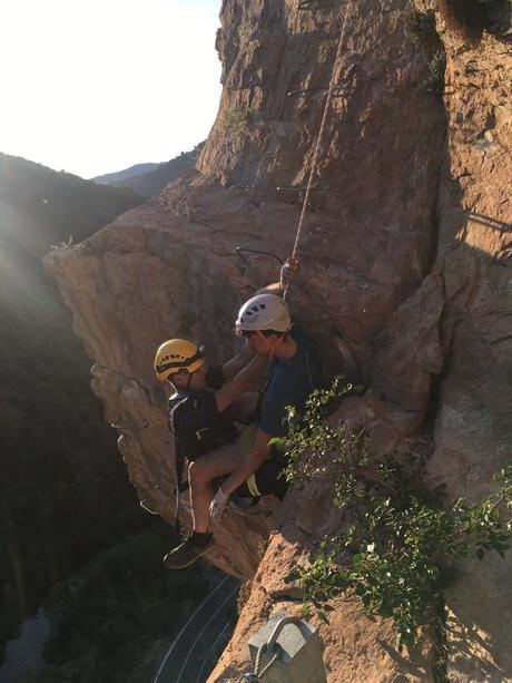 Rescate en la vía ferrata de Priego