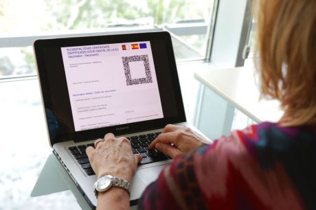 Castilla-La Mancha ha emitido más de 25.000 certificados COVID desde el pasado viernes