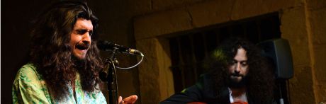 El flamenco de Israel Fernández provoca un choque de elementos patrimonio de la humanidad