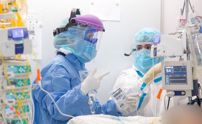 Continúa la reducción de hospitalizados por COVID-19 en Castilla-La Mancha y no se registra ningún fallecido por la pandemia